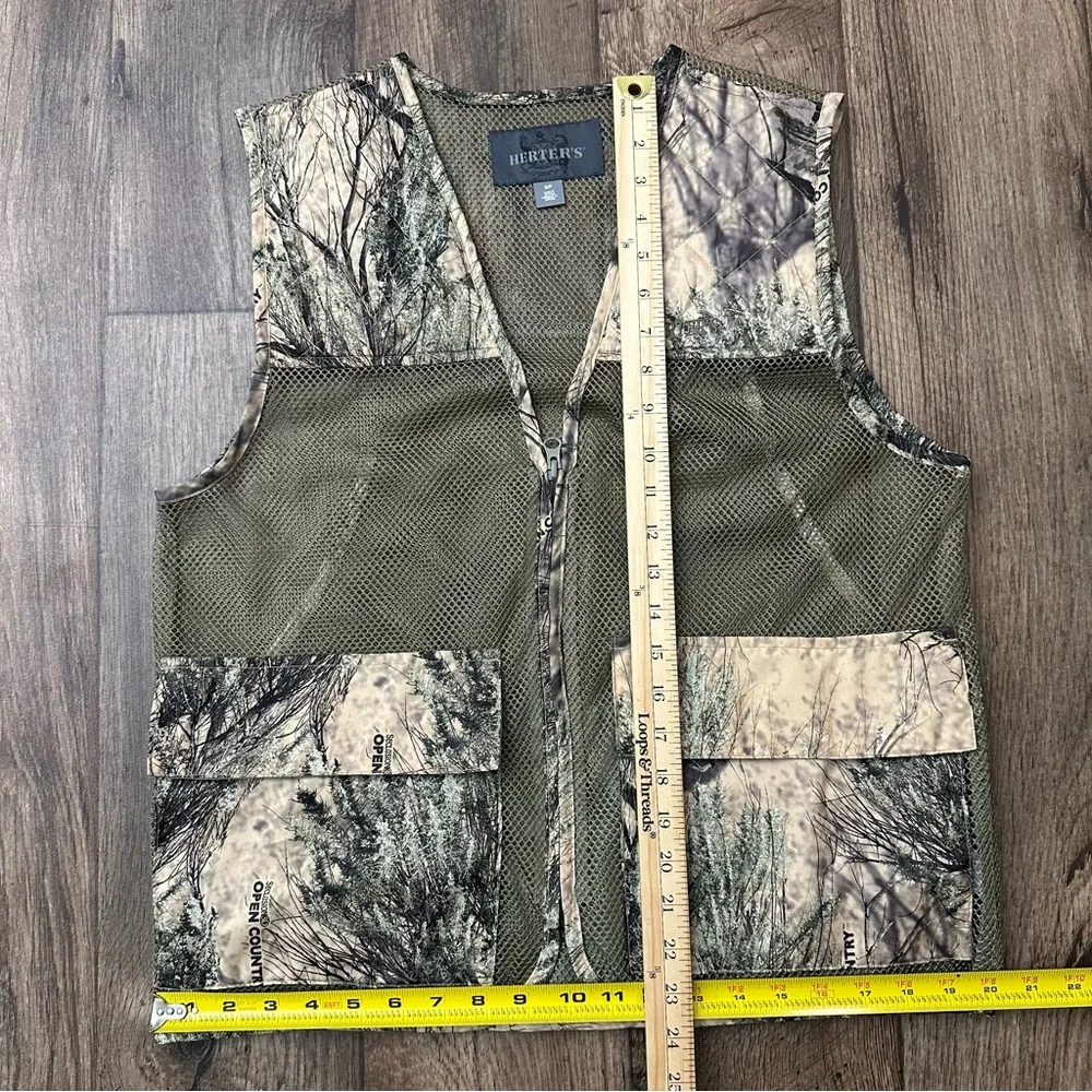 Cabela’s Herter’s Mesh lightweight Hunting Fishing Vest Men’s Size S Camo Green